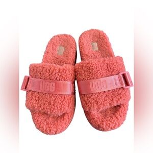 UGG Fluffita Slide – Pink Blossom (Women’s)
Size: US Women’s 8 (EU 39)